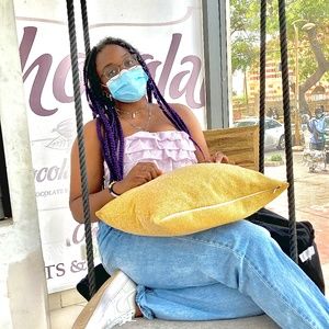 Meet your Posher, Ange